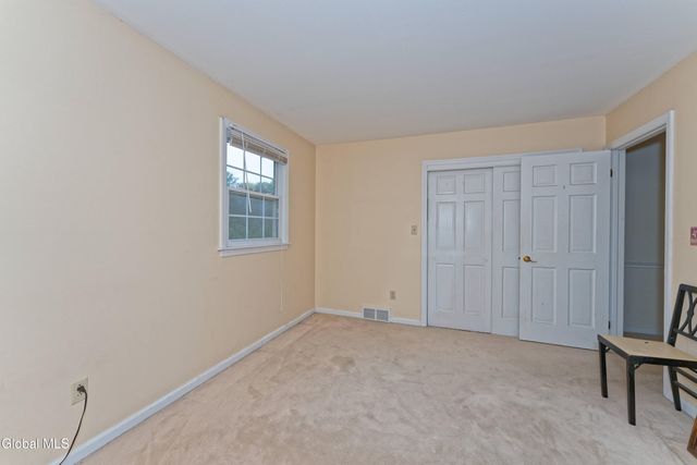 2525 Antonia Drive, Niskayuna, NY 12309