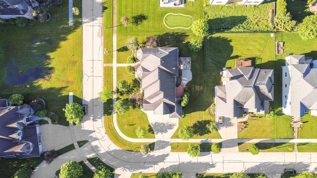1948 Saddle Farm Lane, Naperville, IL 60564