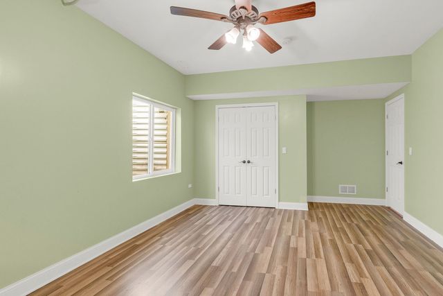 1948 Saddle Farm Lane, Naperville, IL 60564