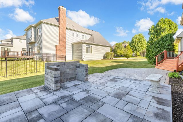 1948 Saddle Farm Lane, Naperville, IL 60564