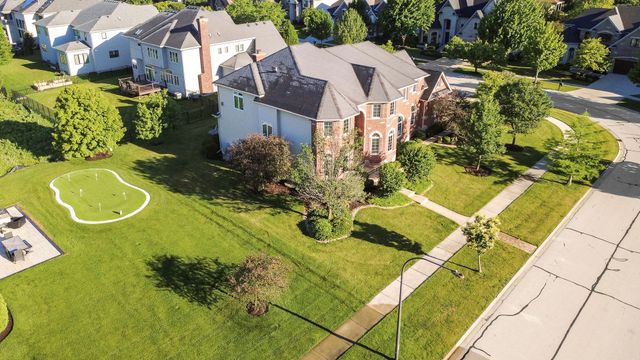 1948 Saddle Farm Lane, Naperville, IL 60564