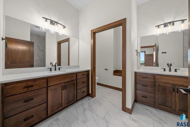 7806 E Bull Pine Trl Trail, Sioux Falls, SD 57110