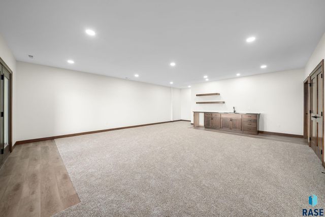 7806 E Bull Pine Trl Trail, Sioux Falls, SD 57110