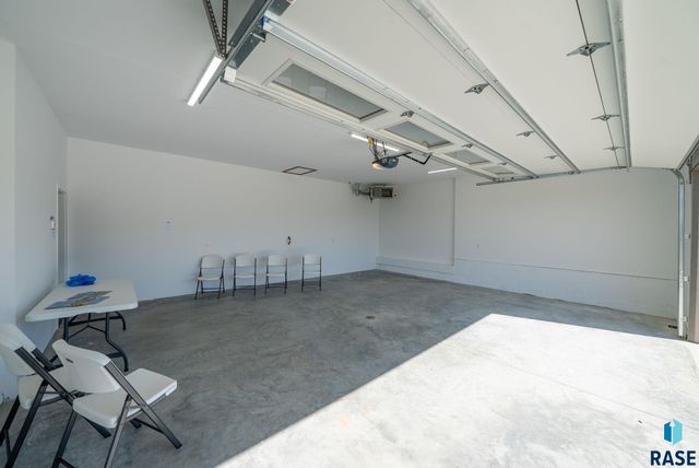 7806 E Bull Pine Trl Trail, Sioux Falls, SD 57110