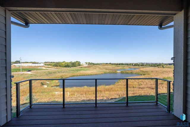 7806 E Bull Pine Trl Trail, Sioux Falls, SD 57110