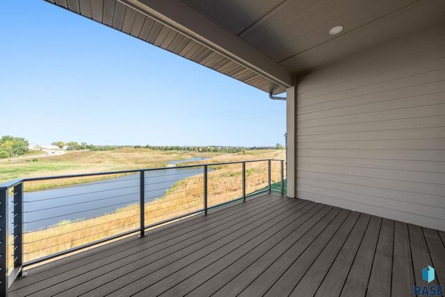 7806 E Bull Pine Trl Trail, Sioux Falls, SD 57110