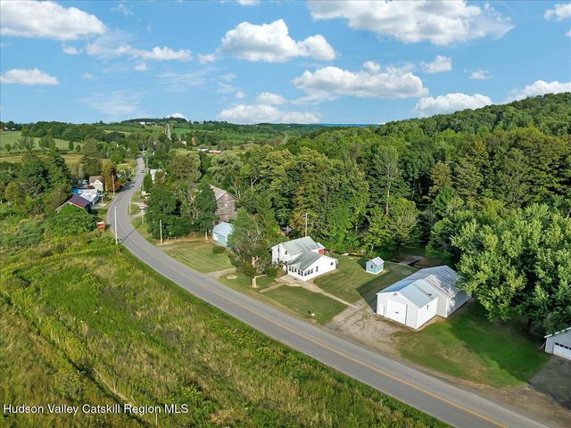 3252 County Highway 31, Cherry Valley, NY 13320