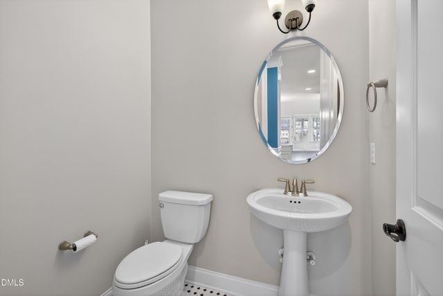 2512 Rambling Creek Road, Apex, NC 27523