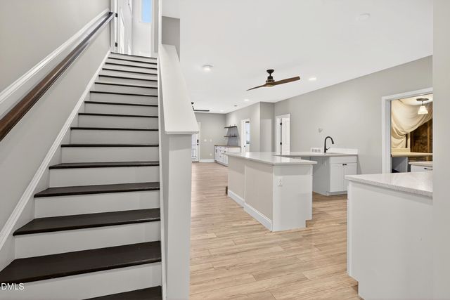 2512 Rambling Creek Road, Apex, NC 27523