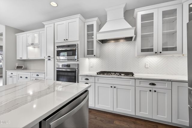 2512 Rambling Creek Road, Apex, NC 27523