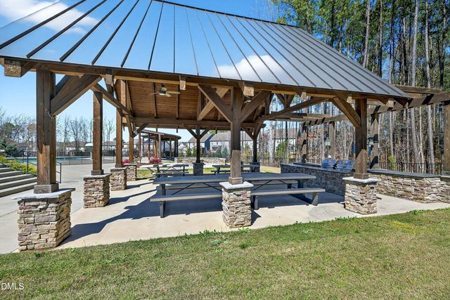 2512 Rambling Creek Road, Apex, NC 27523