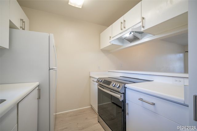 94-870 Lumiauau Street J204, Waipahu, HI 96797