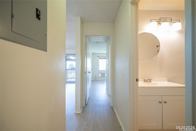 94-870 Lumiauau Street J204, Waipahu, HI 96797