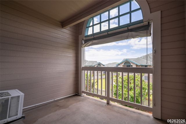 94-870 Lumiauau Street J204, Waipahu, HI 96797