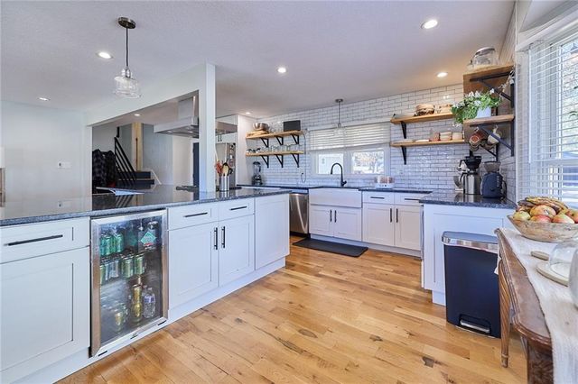 12719 CRYSTAL Avenue, Grandview, MO 64030