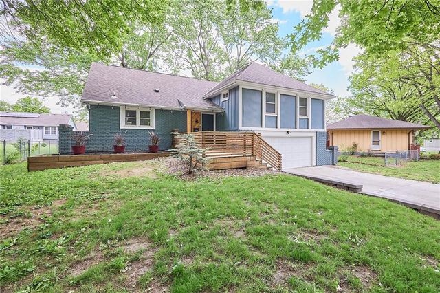 12719 CRYSTAL Avenue, Grandview, MO 64030