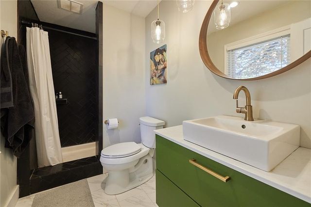 12719 CRYSTAL Avenue, Grandview, MO 64030