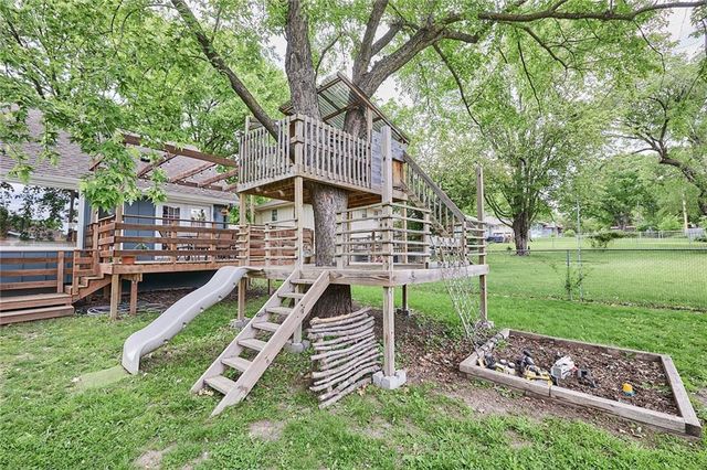 12719 CRYSTAL Avenue, Grandview, MO 64030