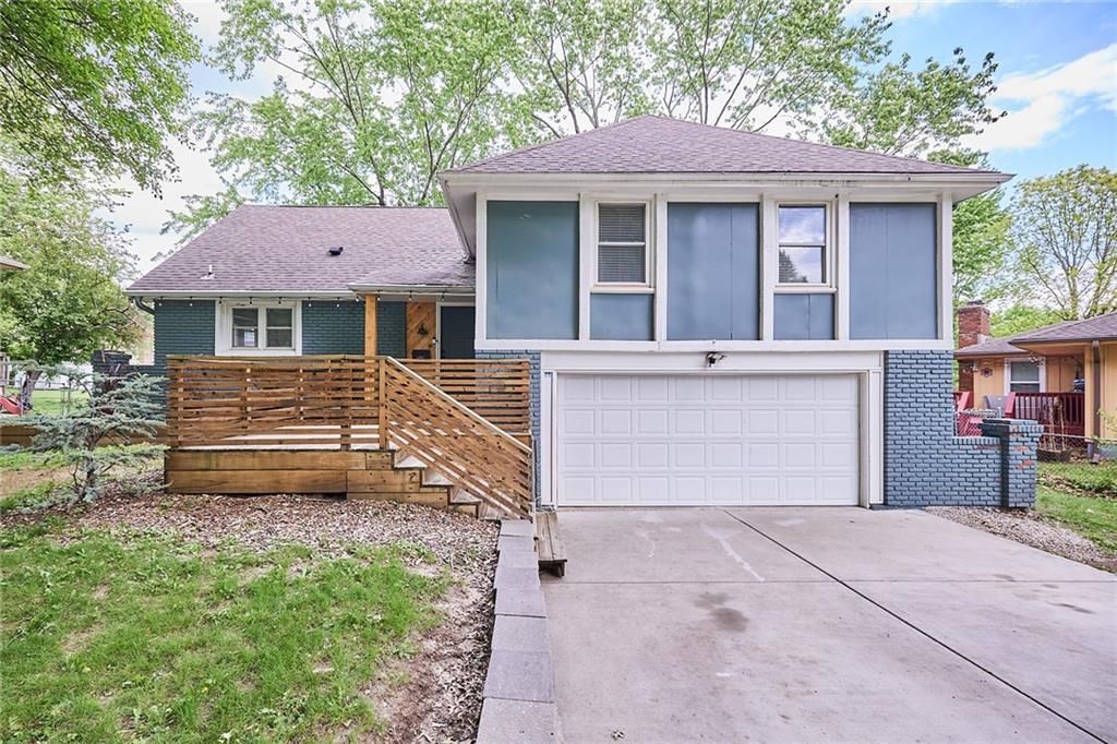 12719 CRYSTAL Avenue, Grandview, MO 64030