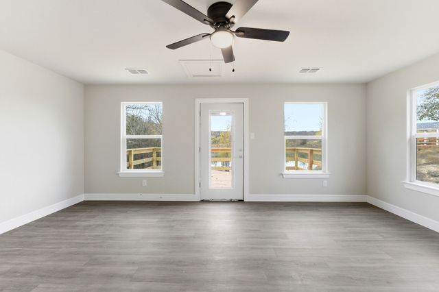 158 Private Road 1758 Road, Chico, TX 76431