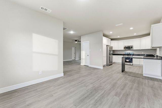 158 Private Road 1758 Road, Chico, TX 76431
