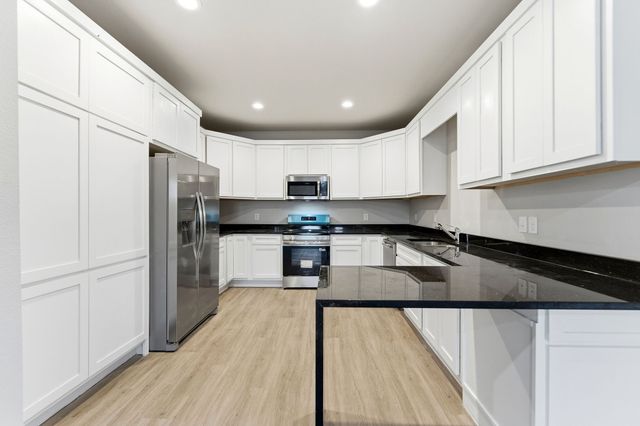 158 Private Road 1758 Road, Chico, TX 76431