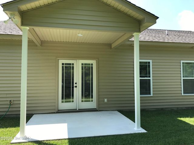 2304 Sweet Bay Drive B, Greenville, NC 27834