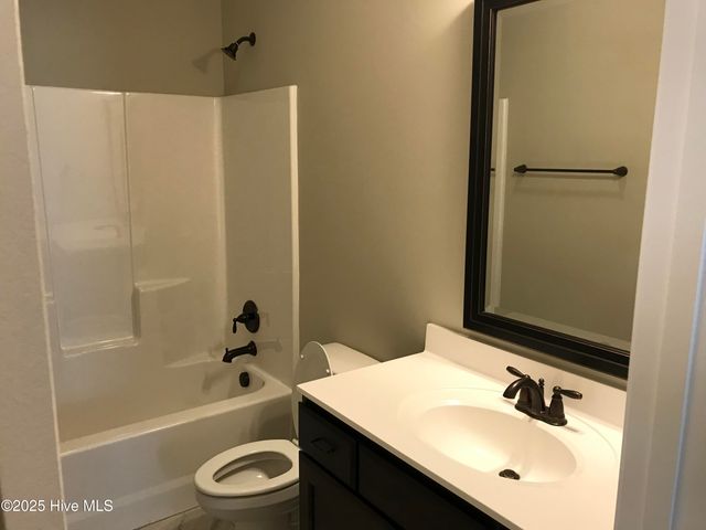 2304 Sweet Bay Drive B, Greenville, NC 27834