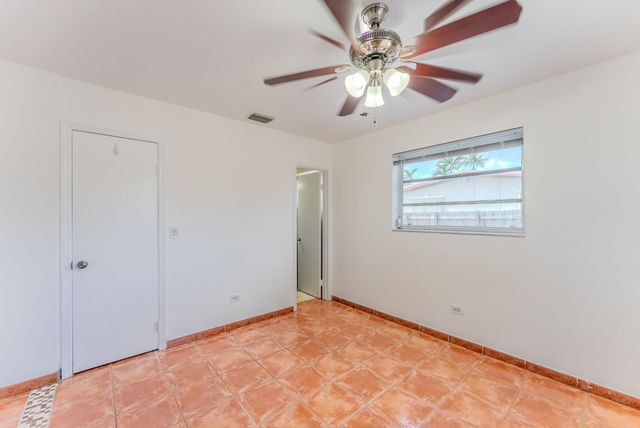 320 N 69th Way, Hollywood, FL 33024