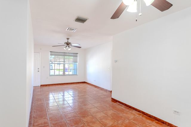 320 N 69th Way, Hollywood, FL 33024