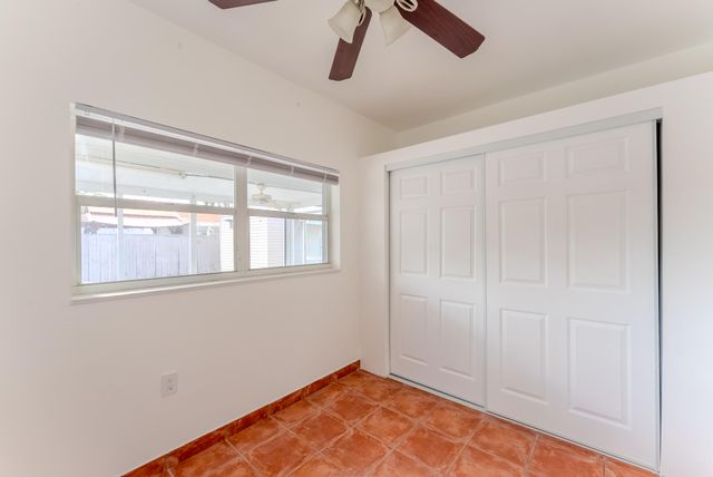 320 N 69th Way, Hollywood, FL 33024