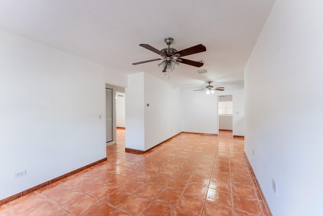 320 N 69th Way, Hollywood, FL 33024