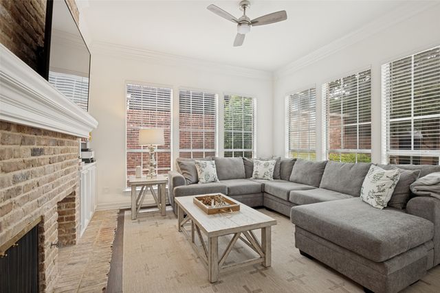 7 Carmarthen Court, Dallas, TX 75225
