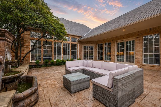 7 Carmarthen Court, Dallas, TX 75225