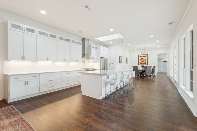 7 Carmarthen Court, Dallas, TX 75225