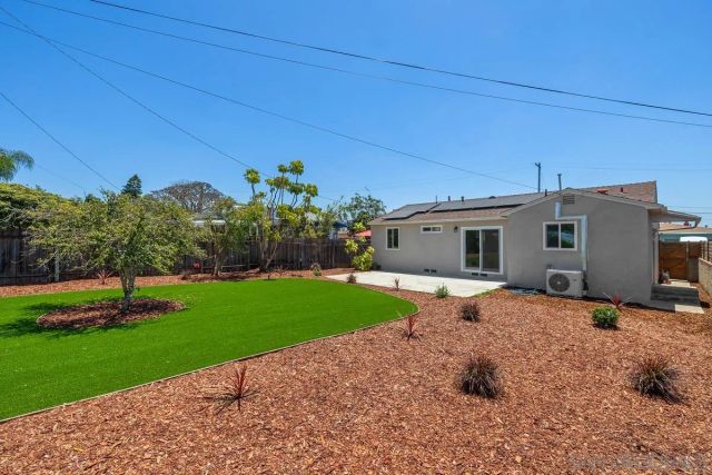 4206 E Overlook Dr., San Diego, CA 92115
