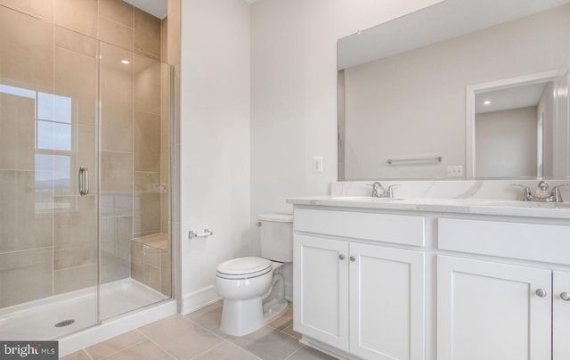 129 CHECKERSPOT WAY, Lake Frederick, VA 22630