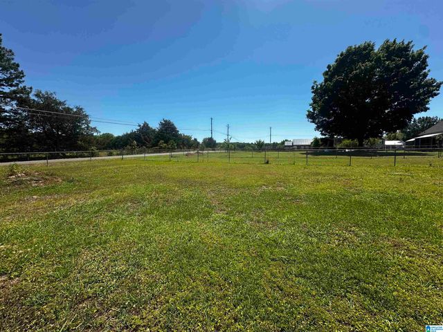 1700 ROUNDHILL ROAD, Weaver, AL 36277