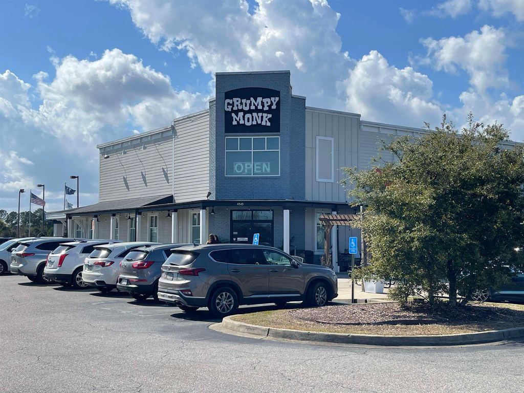 4545 Highway 501, Myrtle Beach, SC 29579 — exterior