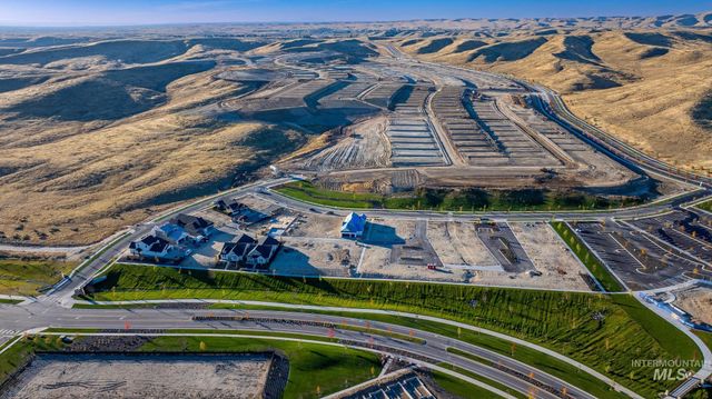 6370 N Barholm Ln, Eagle, ID 83616