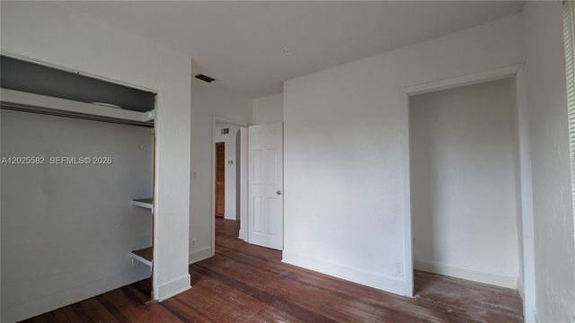 708 NE 4th St 2, Hallandale Beach, FL 33009