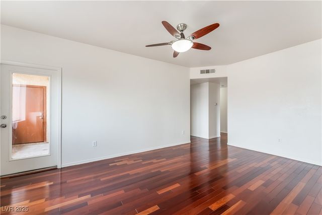 1050 East Cactus Avenue 2088, Las Vegas, NV 89183