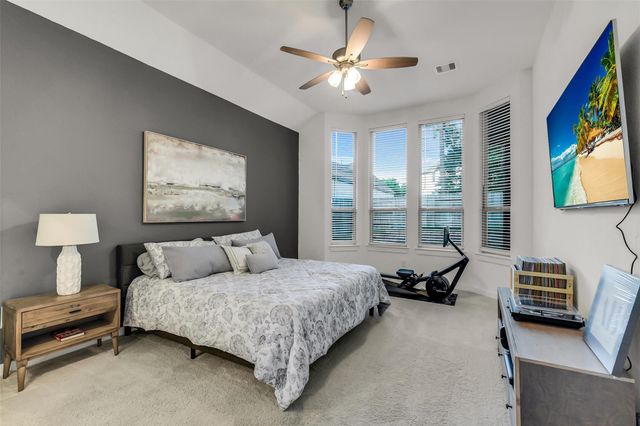 247 Sky Top Drive, Montgomery, TX 77316