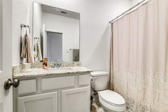 247 Sky Top Drive, Montgomery, TX 77316