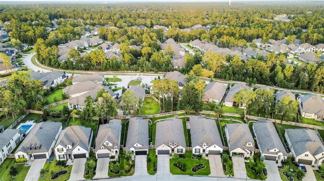 247 Sky Top Drive, Montgomery, TX 77316