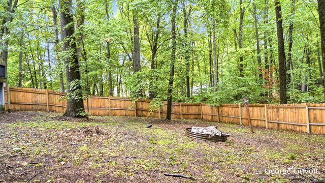 10691 W Dickerson Lake Road W, Montcalm Twp, MI 49326