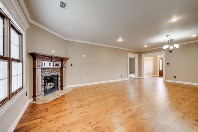 2366 Lakewood Circle, Cabot, AR 72023