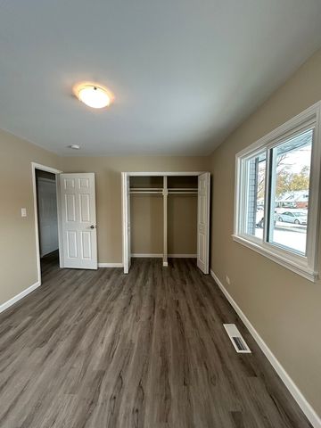 176 Craig Drive, Chicago Heights, IL 60411