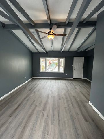 176 Craig Drive, Chicago Heights, IL 60411