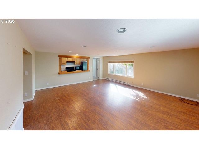 1214 RANSOM Ave, Brookings, OR 97415